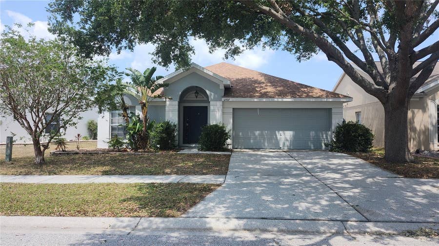 Property photo for 12507 MIDPOINTE DRIVE, Riverview, FL