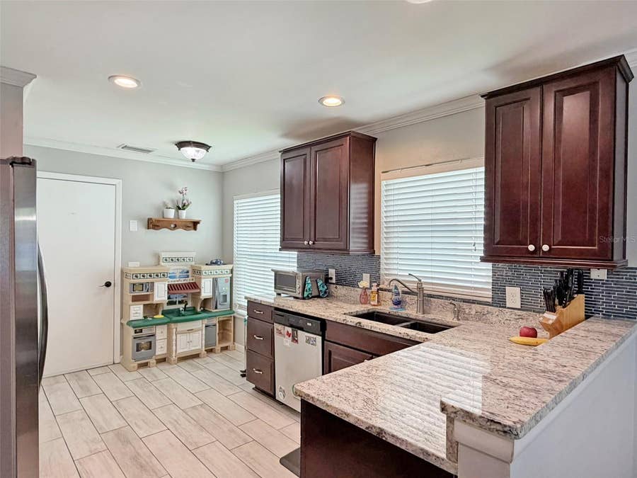 Property photo for 8521 MISTY RIVER COURT, Tampa, FL