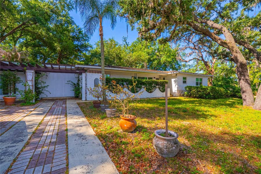 Property photo for 401 BULLARD PARKWAY, Tampa, FL