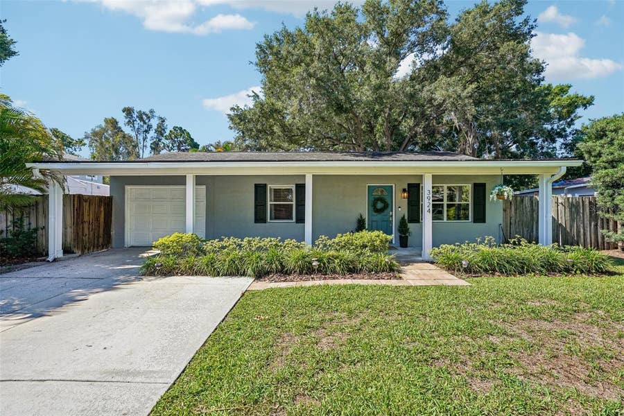 Property photo for 3924 W BAY VIEW AVENUE, Tampa, FL