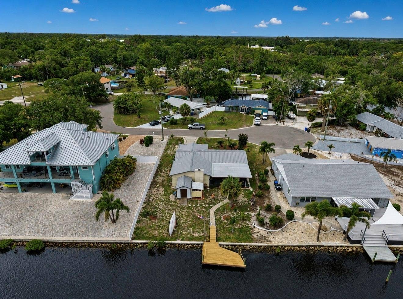 803 LEISEY CIRCLE, Ruskin, FL 33570 803 LEISEY CIRCLE, Ruskin, FL 33570