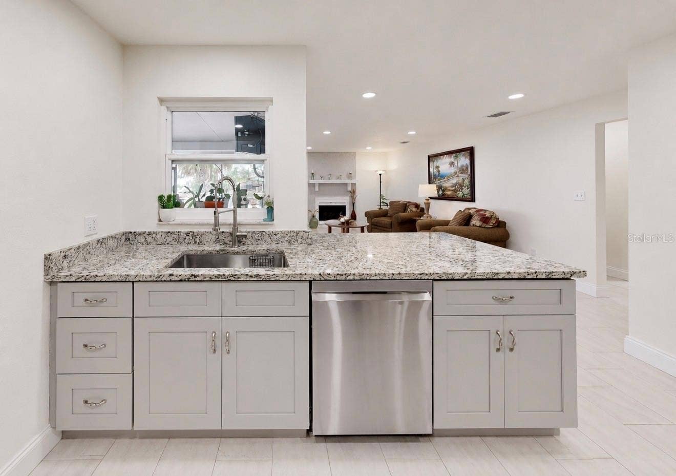 803 LEISEY CIRCLE, Ruskin, FL 33570 803 LEISEY CIRCLE, Ruskin, FL 33570