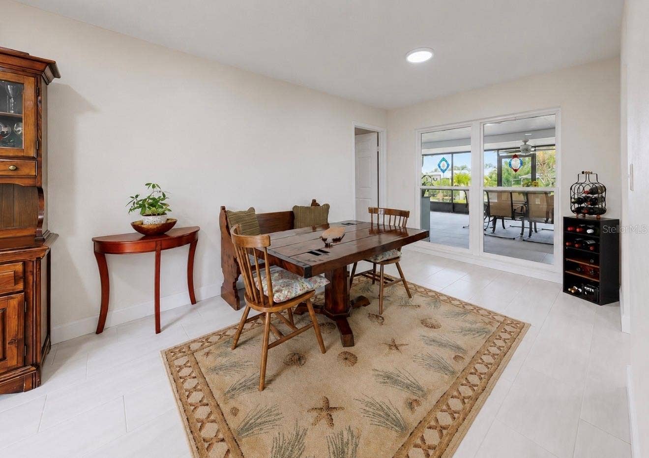 803 LEISEY CIRCLE, Ruskin, FL 33570 803 LEISEY CIRCLE, Ruskin, FL 33570