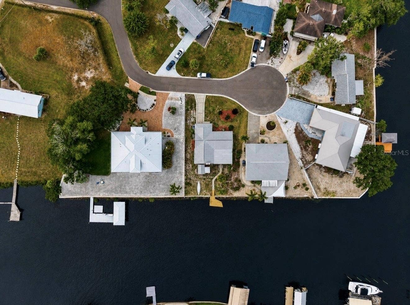 803 LEISEY CIRCLE, Ruskin, FL 33570 803 LEISEY CIRCLE, Ruskin, FL 33570