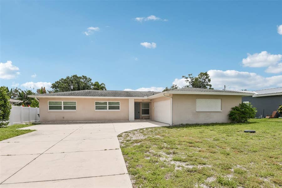 Property photo for 563 EASTVIEW ROAD, Largo, FL