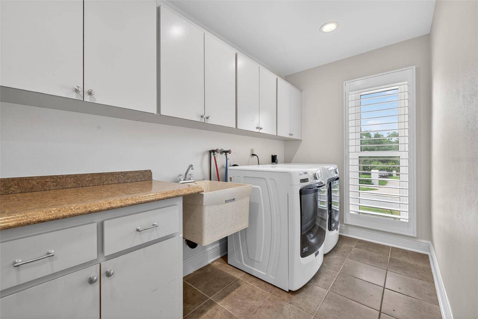303 ROEBLING ROAD S, Belleair, FL 33756 303 ROEBLING ROAD S, Belleair, FL 33756