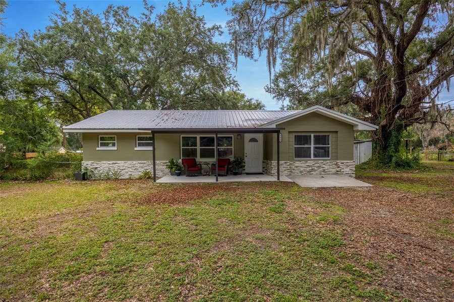 Property photo for 308 S KINGSWAY ROAD, Seffner, FL