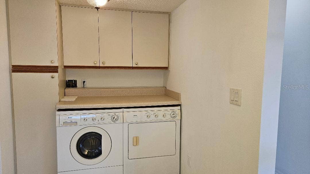 5920 80TH STREET N, #308, St Petersburg, FL 33709 WASHER AND DRYER