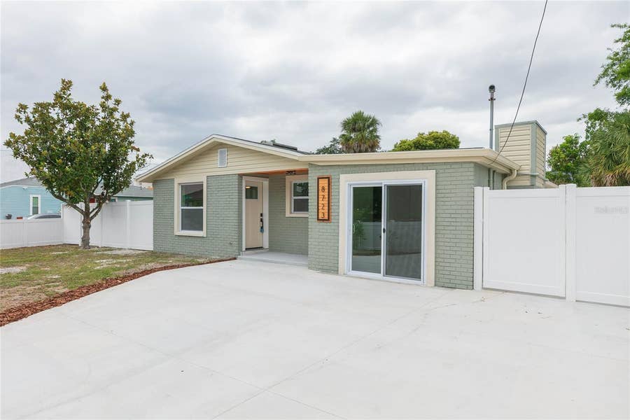 Property photo for 8723 N RIVER FOREST CIRCLE, Tampa, FL