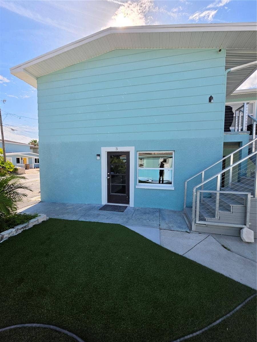 145 131ST AVENUE E, #3, St Petersburg, FL 33708 Front Door