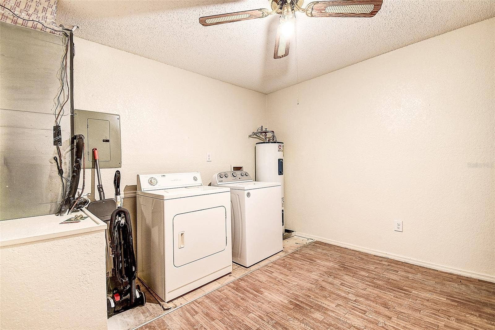 6204 92ND PLACE N, #3705, Pinellas Park, FL 33782 6204 92ND PLACE N, #3705, Pinellas Park, FL 33782