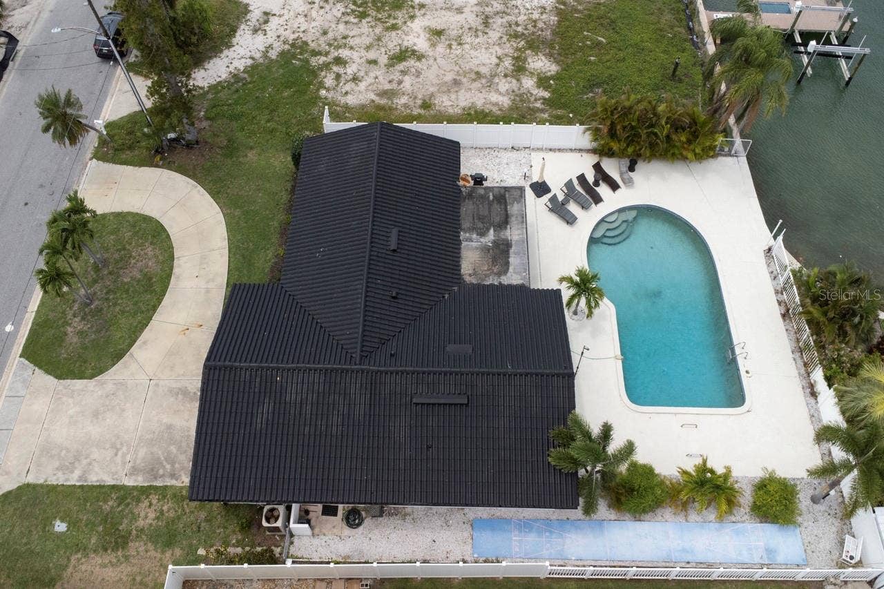 12125 6TH STREET E, Treasure Island, FL 33706 12125 6TH STREET E, Treasure Island, FL 33706