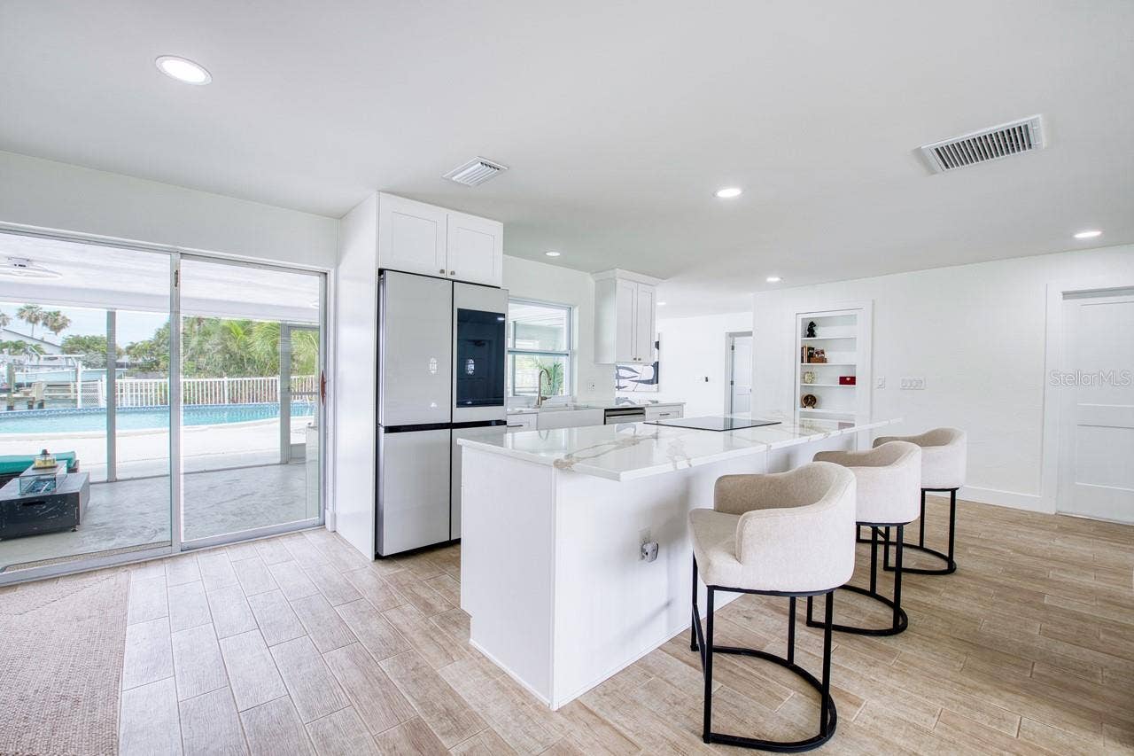 12125 6TH STREET E, Treasure Island, FL 33706 12125 6TH STREET E, Treasure Island, FL 33706