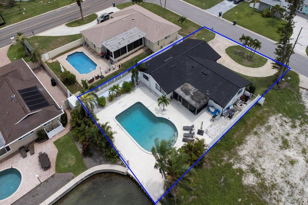12125 6TH STREET E, Treasure Island, FL 33706 12125 6TH STREET E, Treasure Island, FL 33706