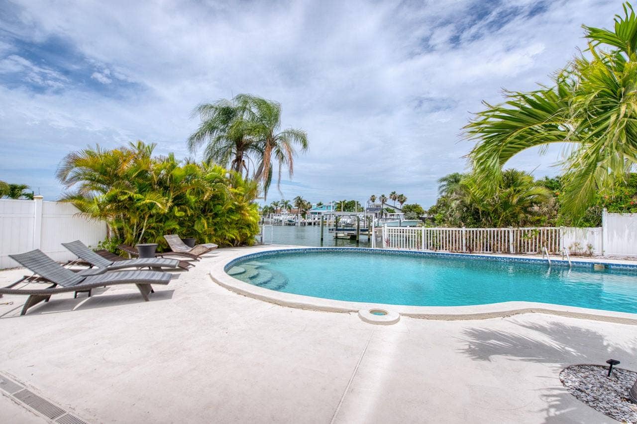 12125 6TH STREET E, Treasure Island, FL 33706 12125 6TH STREET E, Treasure Island, FL 33706