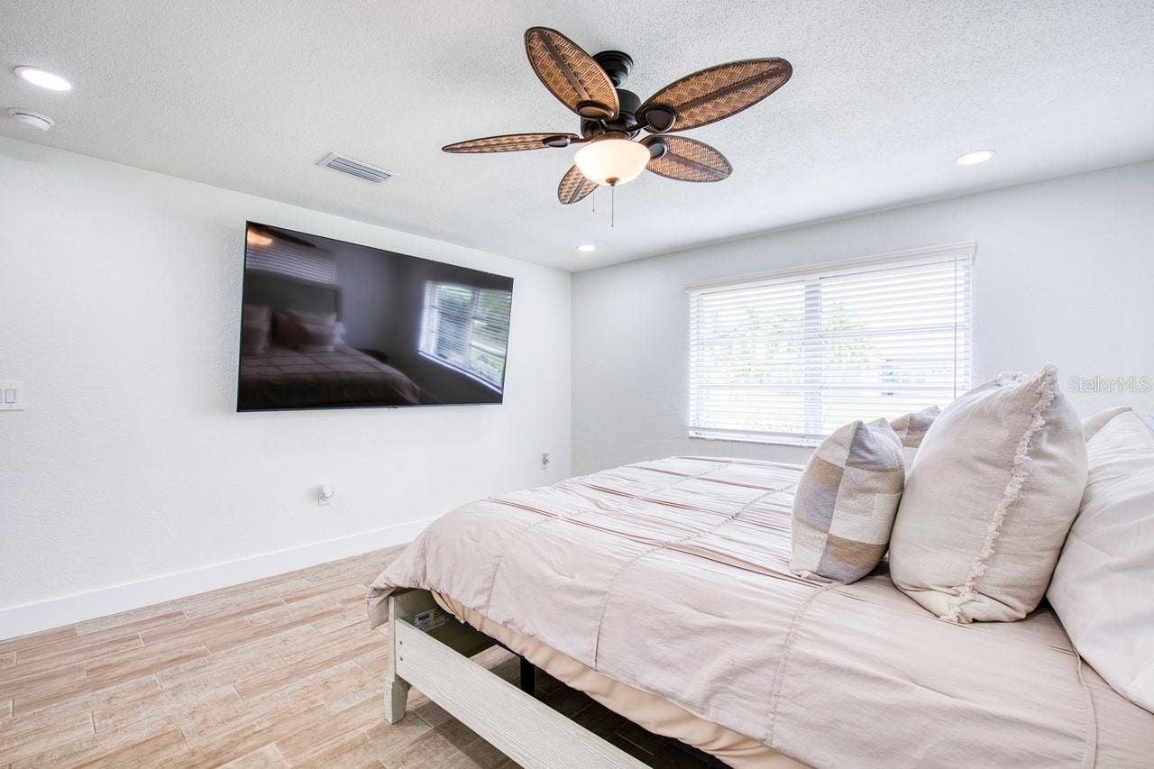 12125 6TH STREET E, Treasure Island, FL 33706 12125 6TH STREET E, Treasure Island, FL 33706