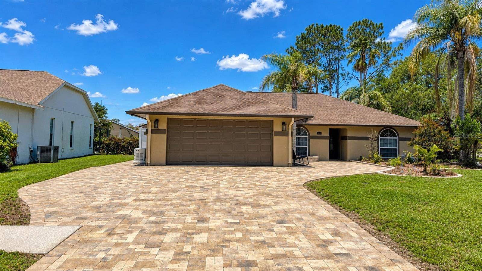 6441 SILVER OAKS DRIVE, Zephyrhills, FL 33542 6441 SILVER OAKS DRIVE, Zephyrhills, FL 33542