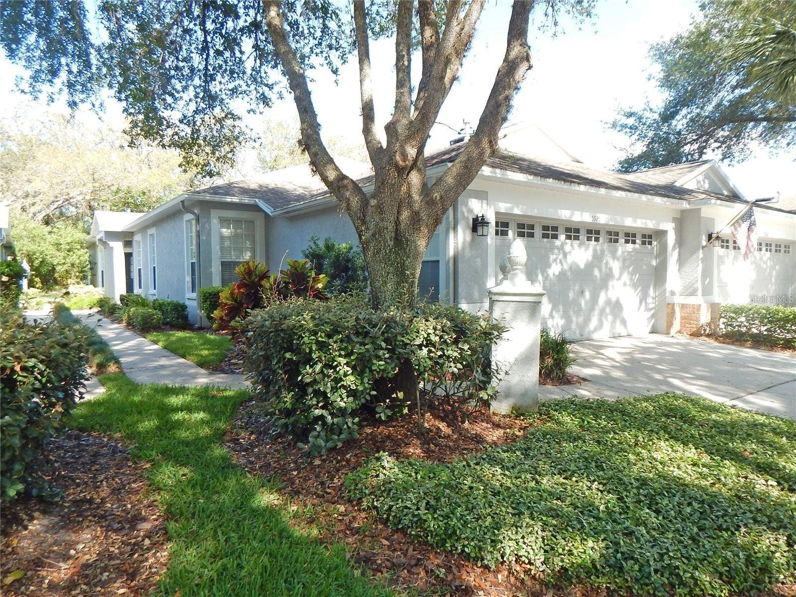 5925 SANDHILL RIDGE DRIVE, Lithia, FL 33547 5925 SANDHILL RIDGE DRIVE, Lithia, FL 33547