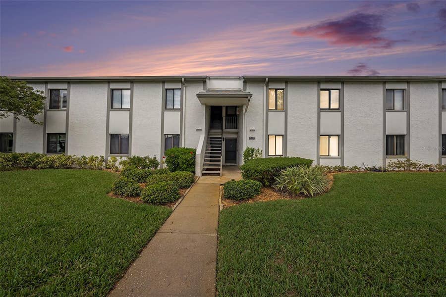 Property photo for 124 W CYPRESS COURT, Oldsmar, FL