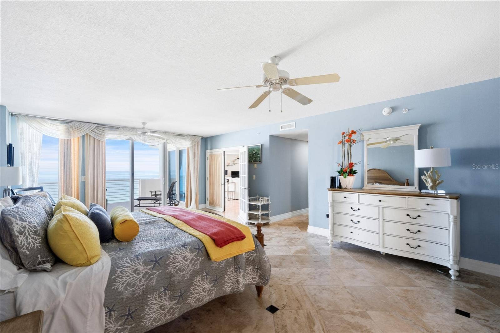 1350 GULF BOULEVARD, #901, Clearwater Beach, FL 33767
