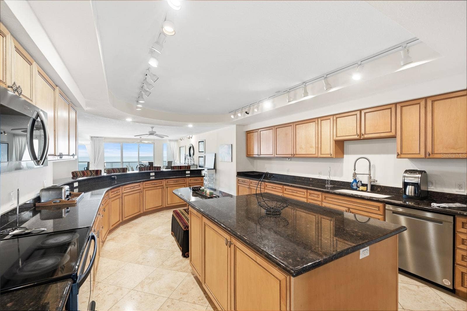 1350 GULF BOULEVARD, #901, Clearwater Beach, FL 33767