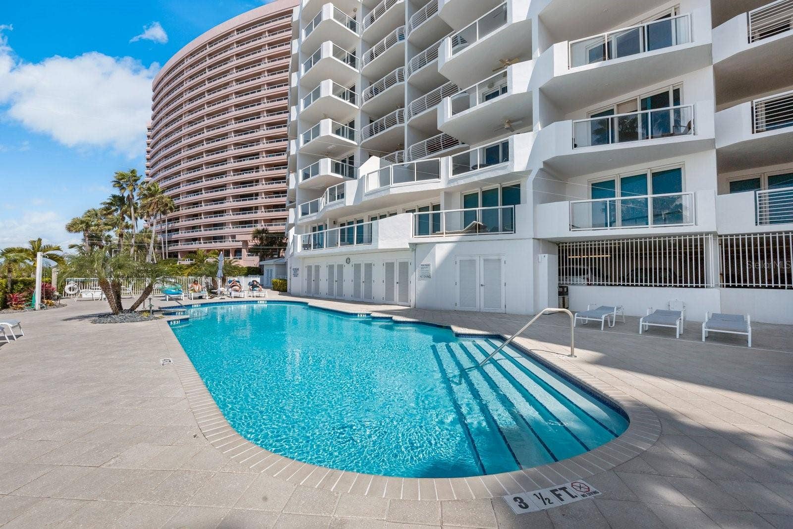 1350 GULF BOULEVARD, #901, Clearwater Beach, FL 33767