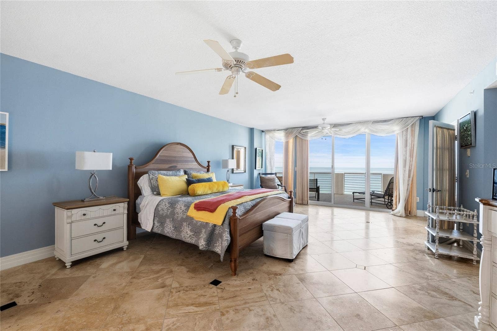 1350 GULF BOULEVARD, #901, Clearwater Beach, FL 33767