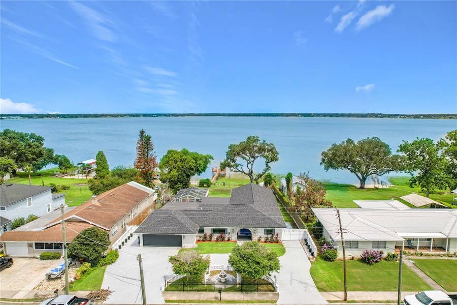 Property photo for 331 BAY STREET, Auburndale, FL