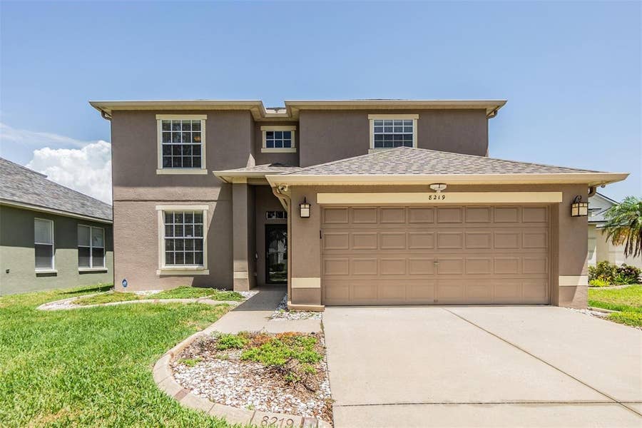 Property photo for 8219 CANTERBURY LAKE BOULEVARD, Tampa, FL