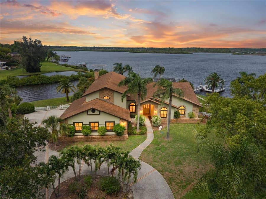Property photo for 1589 MARY LANE, Tarpon Springs, FL