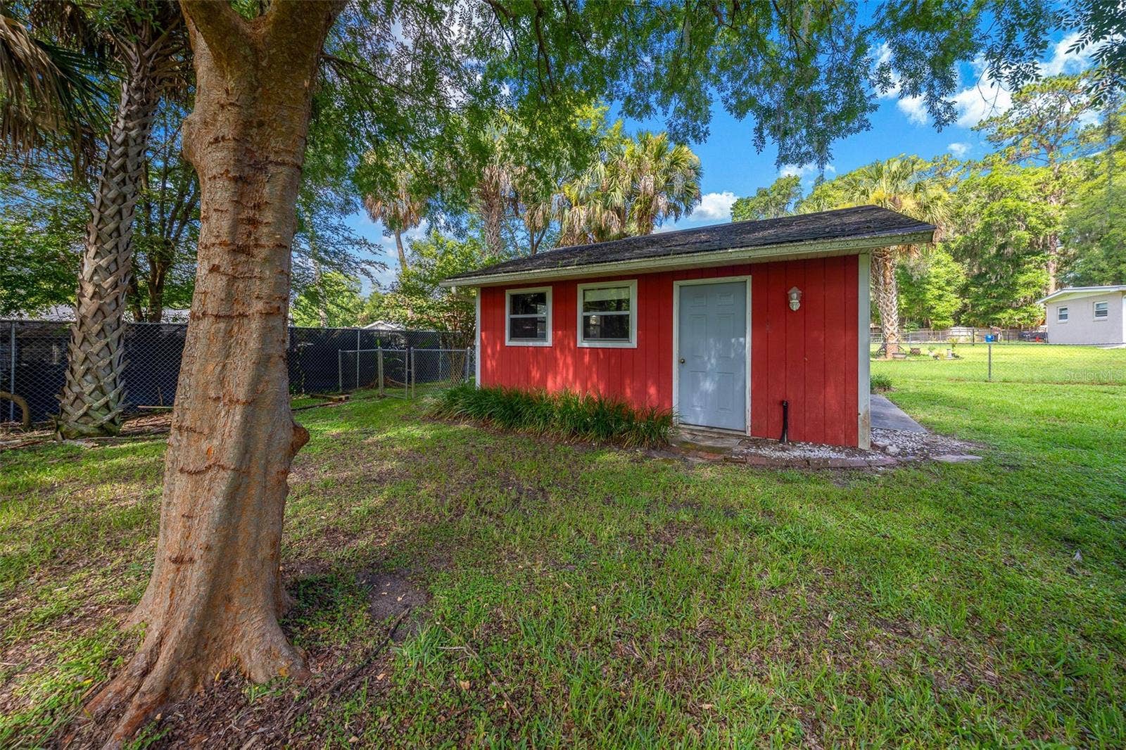 130 SW 69TH STREET, Ocala, FL 34476 Garage