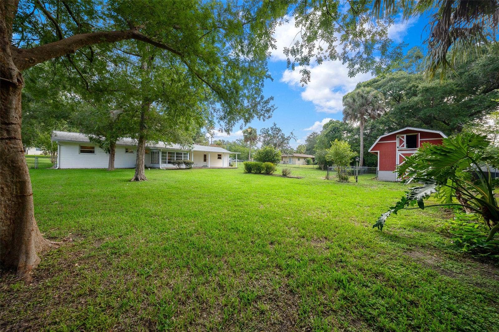 130 SW 69TH STREET, Ocala, FL 34476 Back Yard