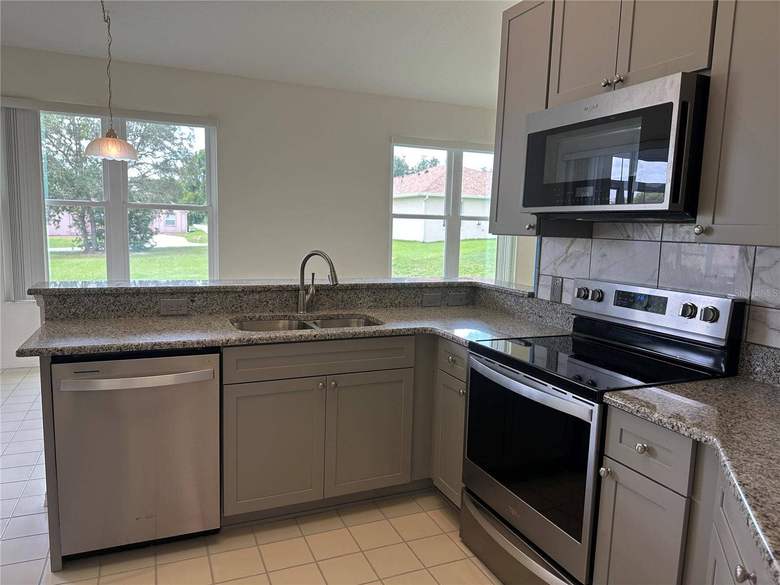 210 W REXFORD DRIVE, Beverly Hills, FL 34465 210 W REXFORD DRIVE, Beverly Hills, FL 34465