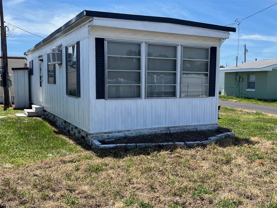 Property photo for 12674 SEMINOLE BOULEVARD, #M1, Largo, FL