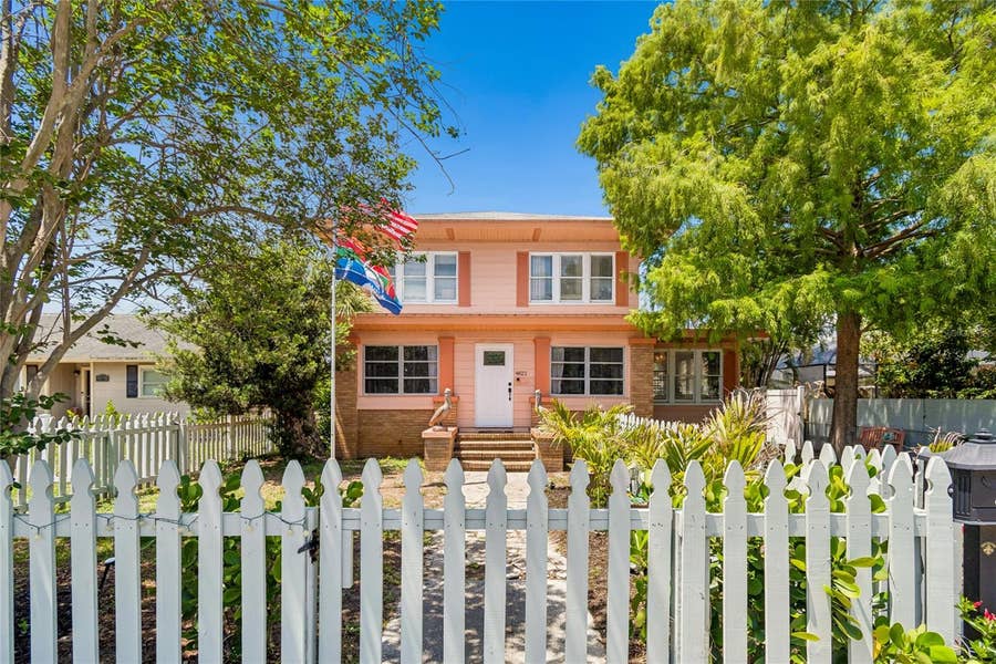 Property photo for 4621 9TH AVENUE N, St Petersburg, FL