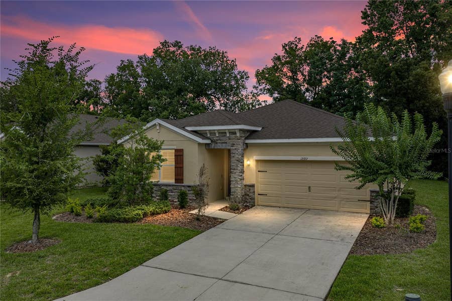 Property photo for 12322 EASTPOINTE DRIVE, Dade City, FL