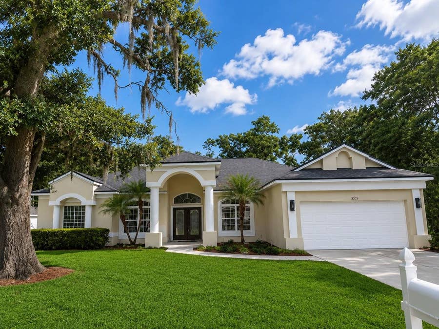 Property photo for 3203 ALCOTT AVENUE, Plant City, FL