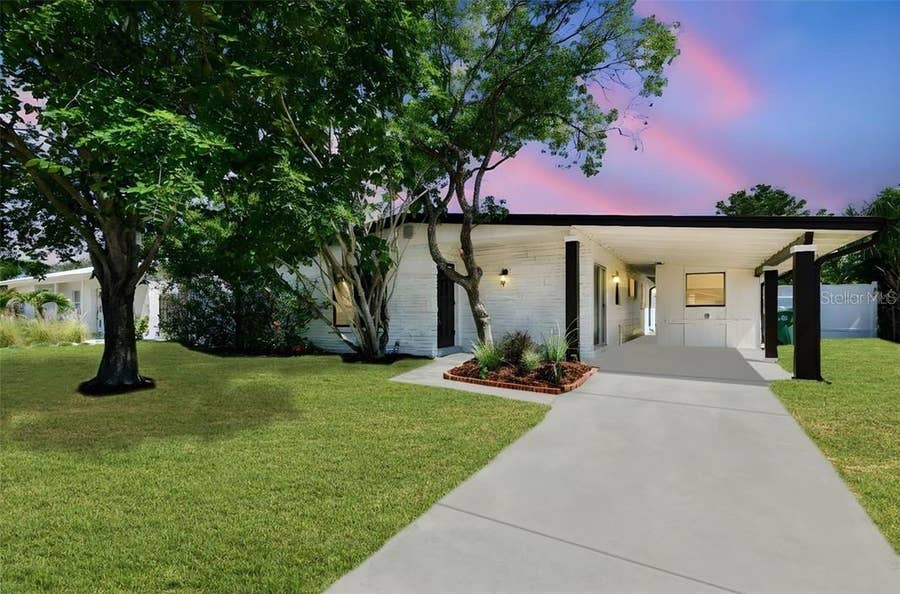 Property photo for 6551 S WEST SHORE CIRCLE, Tampa, FL
