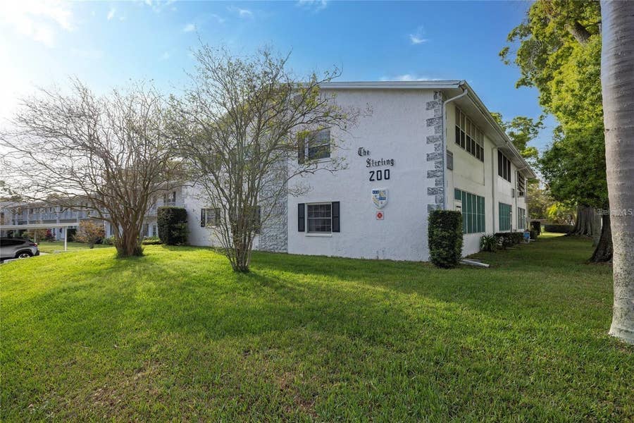 Property photo for 200 GLENNES LANE, #114, Dunedin, FL