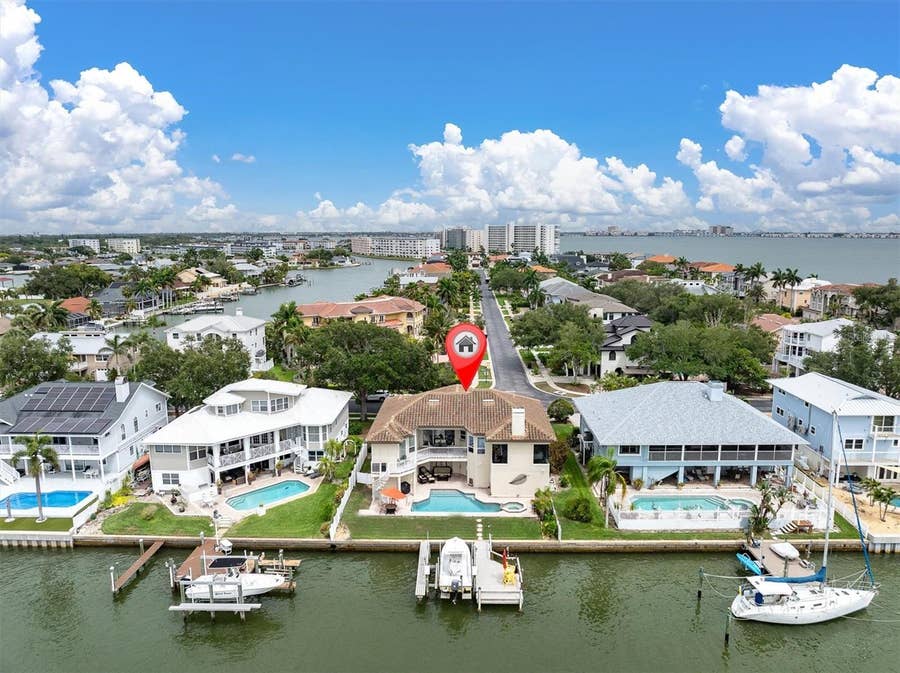 Property photo for 2853 SEABREEZE DRIVE S, Gulfport, FL