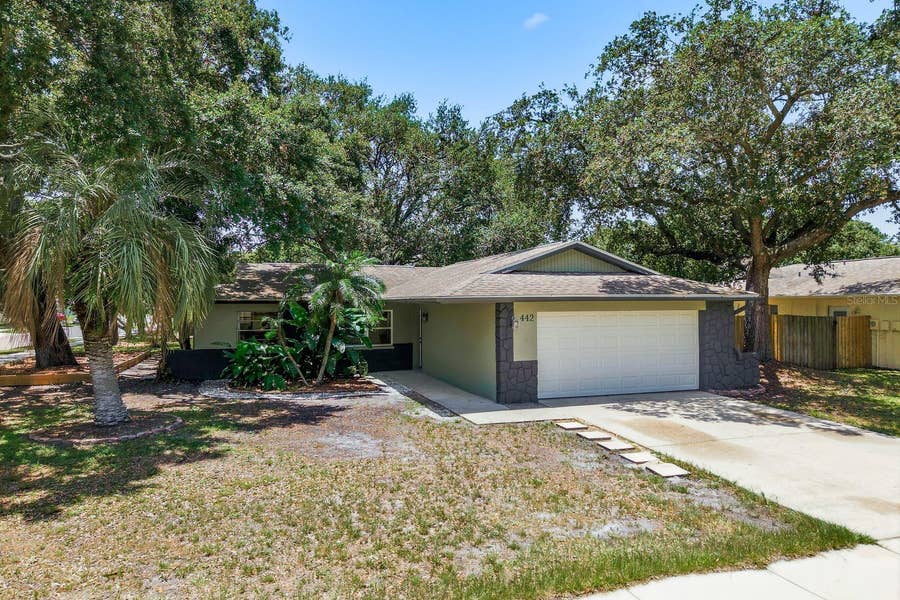 Property photo for 442 EVERGREEN DRIVE, Oldsmar, FL