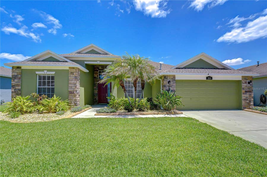 Property photo for 2804 ABBEY GROVE DRIVE, Valrico, FL