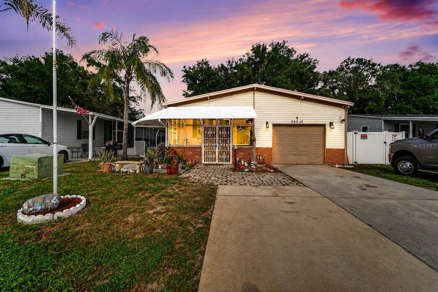 Property photo for 38030 LAWANDA LOOP, Zephyrhills, FL