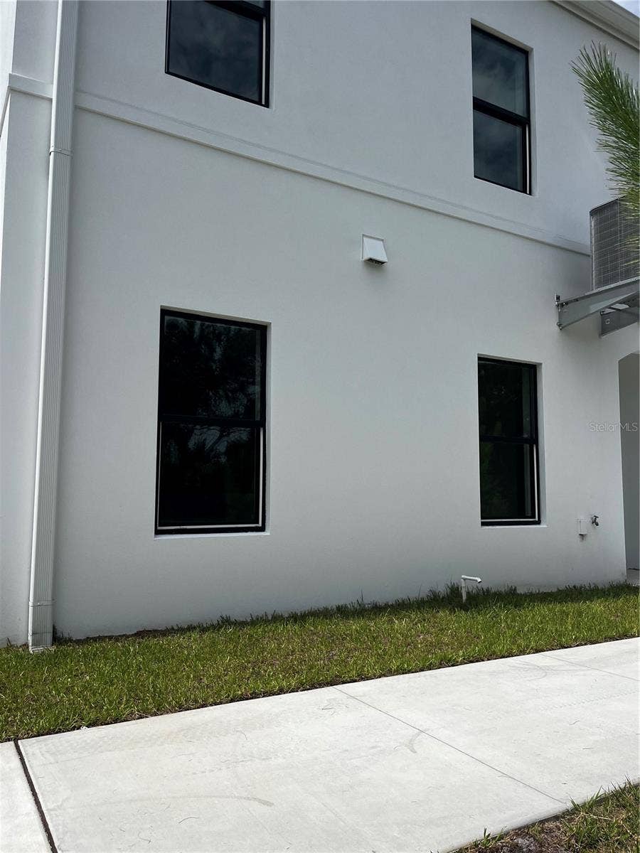 4363 CAMBIO GARDENS COURT, Tampa, FL 33610 4363 CAMBIO GARDENS COURT, Tampa, FL 33610