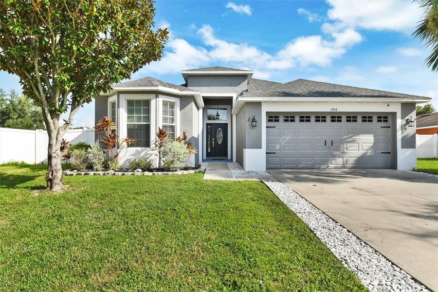 Property photo for 7514 FOREST MERE DRIVE, Riverview, FL