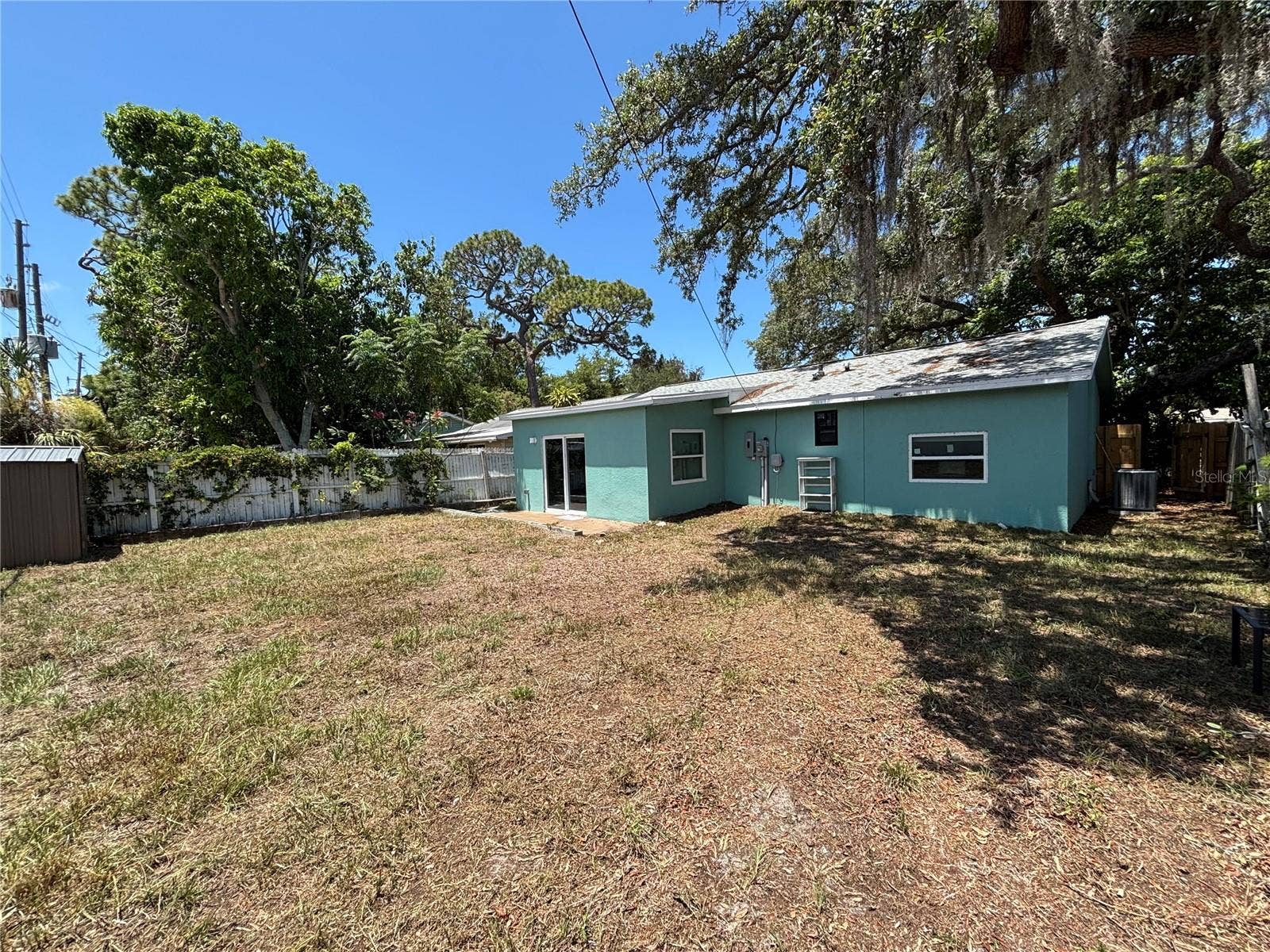 1319 S MICHIGAN AVENUE, Clearwater, FL 33756 1319 S MICHIGAN AVENUE, Clearwater, FL 33756
