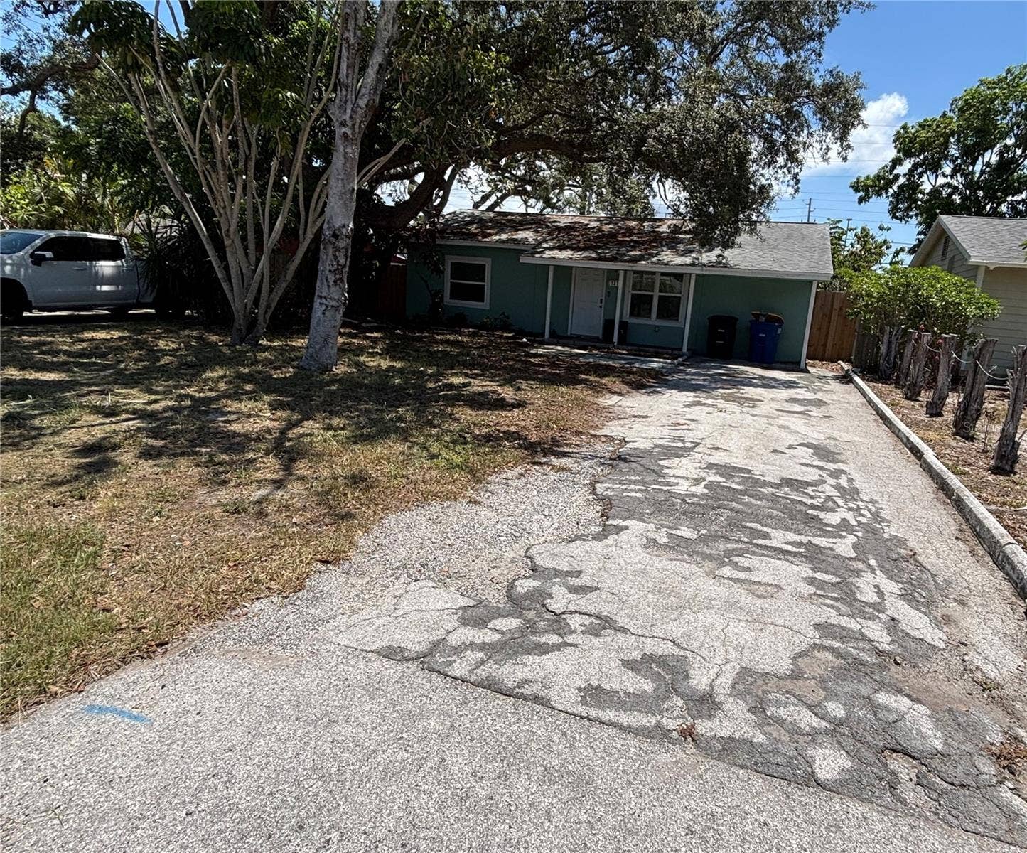 1319 S MICHIGAN AVENUE, Clearwater, FL 33756 1319 S MICHIGAN AVENUE, Clearwater, FL 33756
