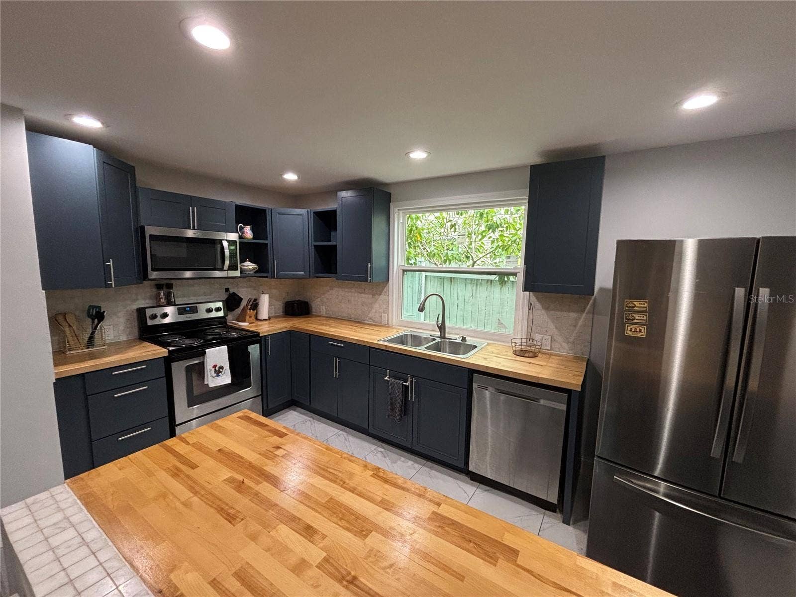 1319 S MICHIGAN AVENUE, Clearwater, FL 33756 1319 S MICHIGAN AVENUE, Clearwater, FL 33756