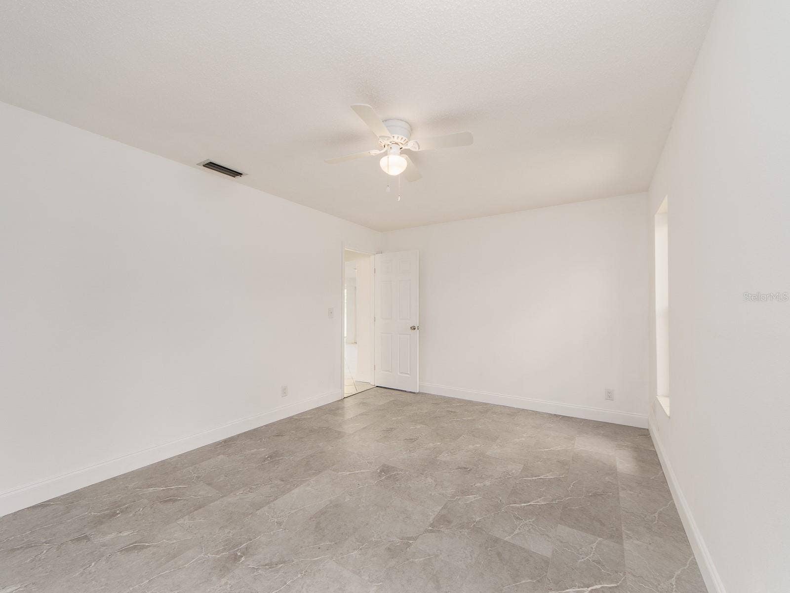 720 115TH AVENUE, Treasure Island, FL 33706