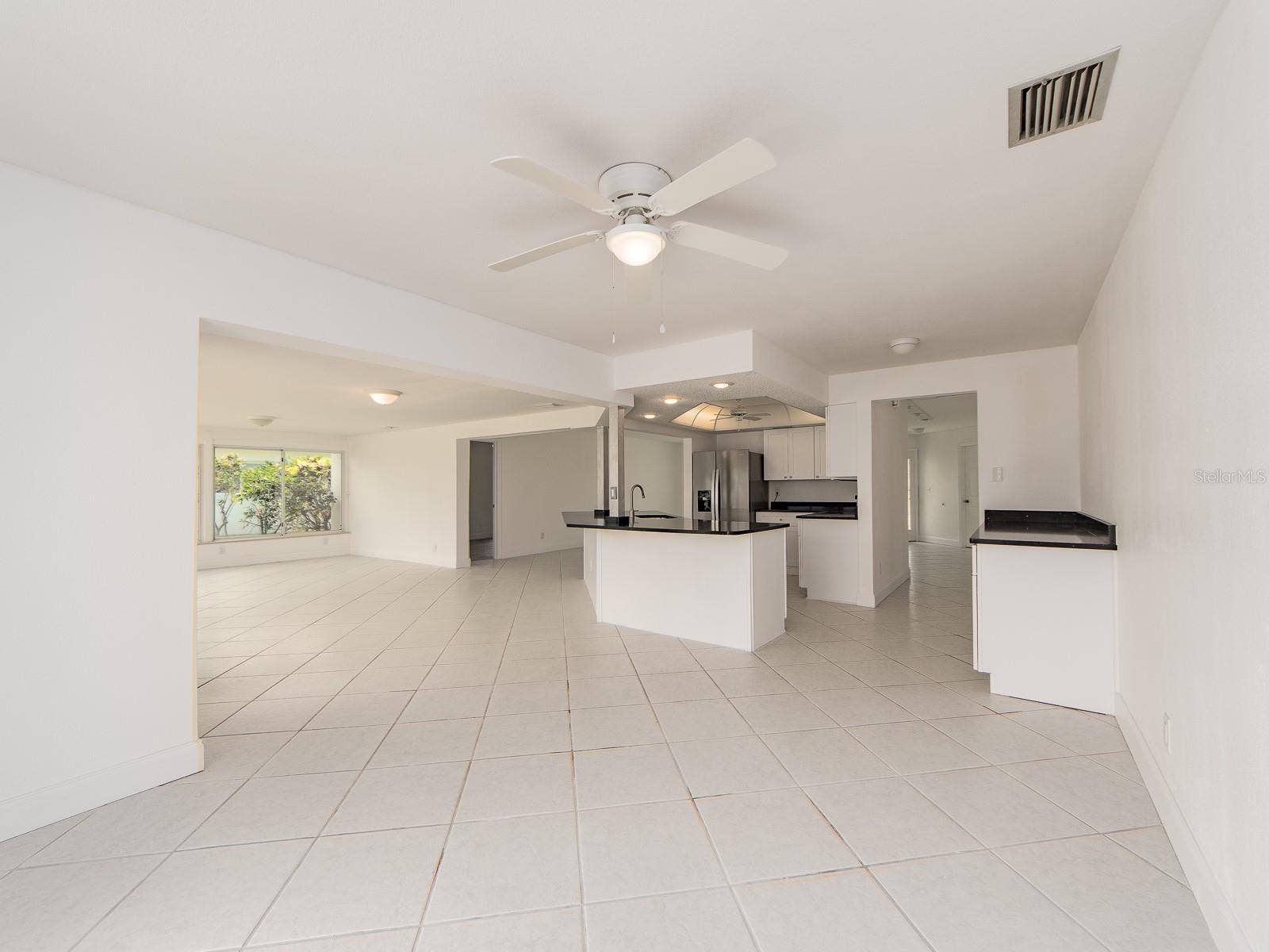 720 115TH AVENUE, Treasure Island, FL 33706